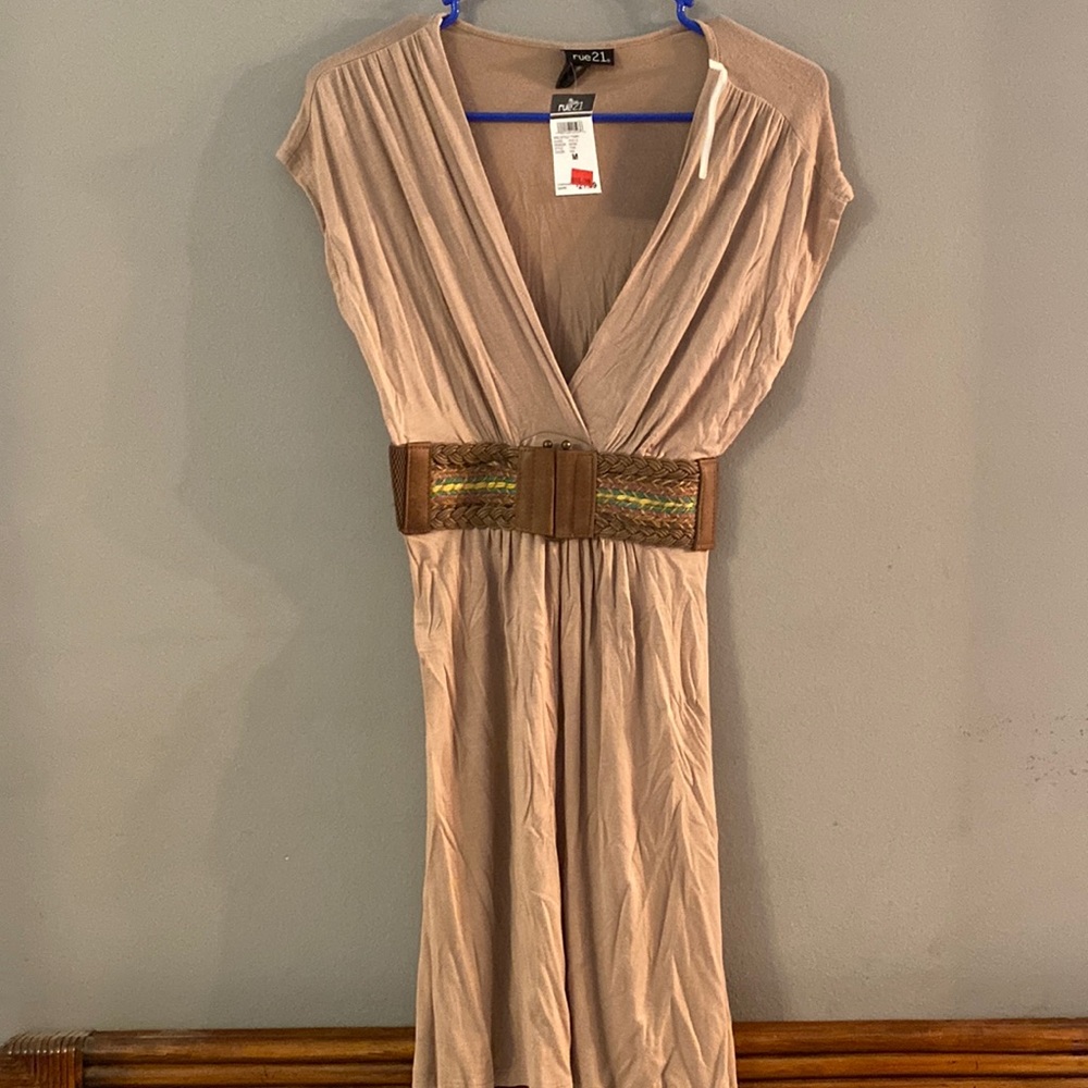 Rue 21 - light brown dress - M